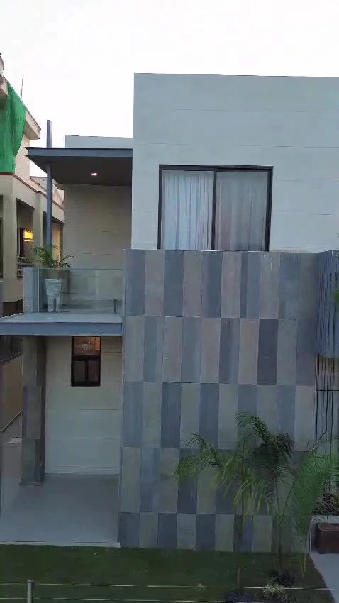 WhatsApp Video 2025-10-17 at 22.56.09_0e1fa043 – frame at 0m13s (convert.io)