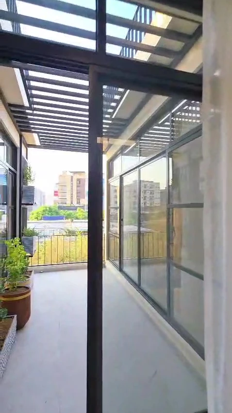 WhatsApp Video 2025-10-17 at 22.56.09_0e1fa043 – frame at 1m13s (convert.io)