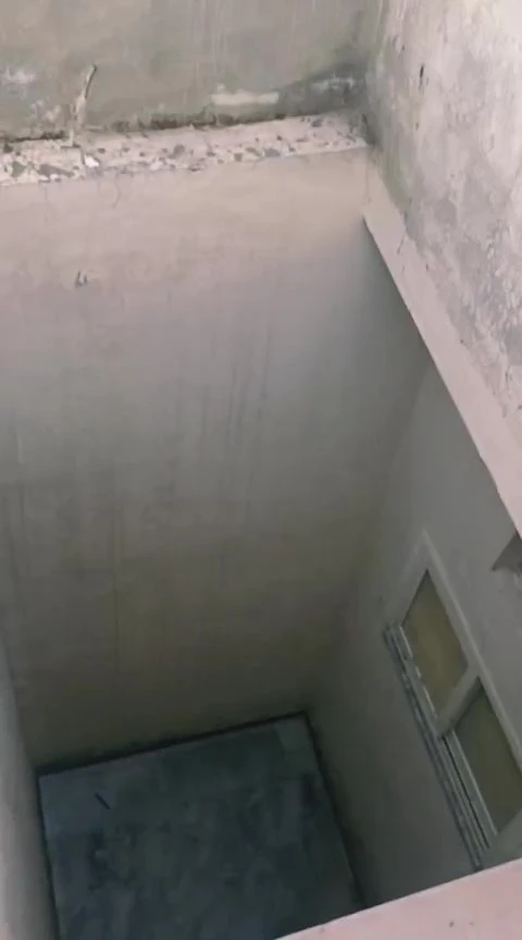 WhatsApp Video 2025-10-30 at 20.42.21_4fc44582 – frame at 0m35s (convert.io)