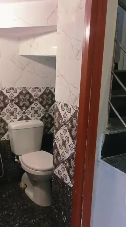 WhatsApp Video 2025-10-30 at 20.42.22_7a176926 – frame at 0m21s (convert.io)