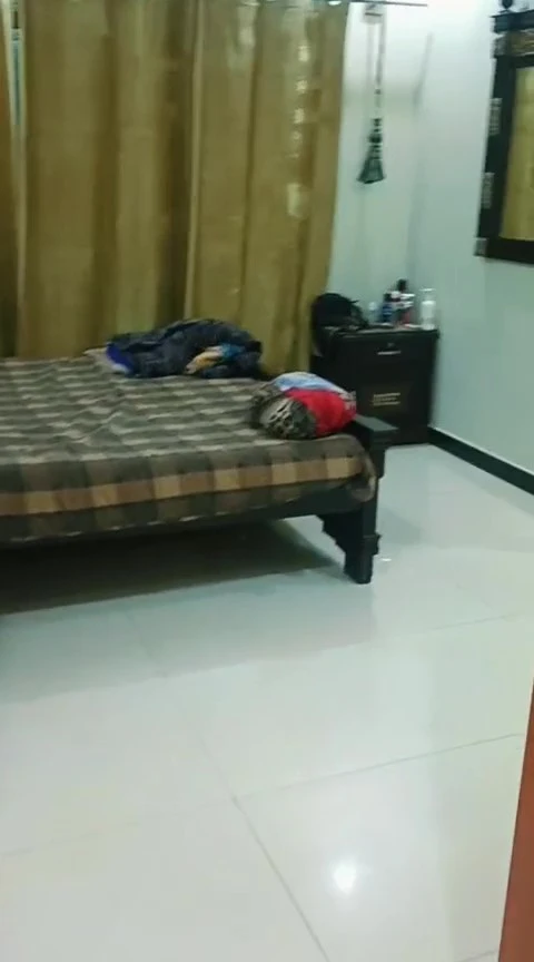 WhatsApp Video 2025-10-30 at 20.42.22_7a176926 – frame at 0m52s (convert.io)