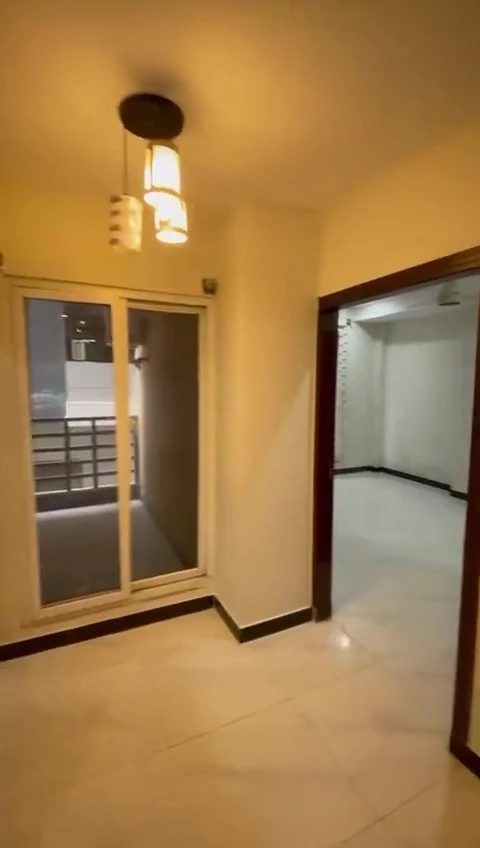 WhatsApp Video 2026-03-27 at 9.39.08 PM – frame at 0m13s (convert.io)