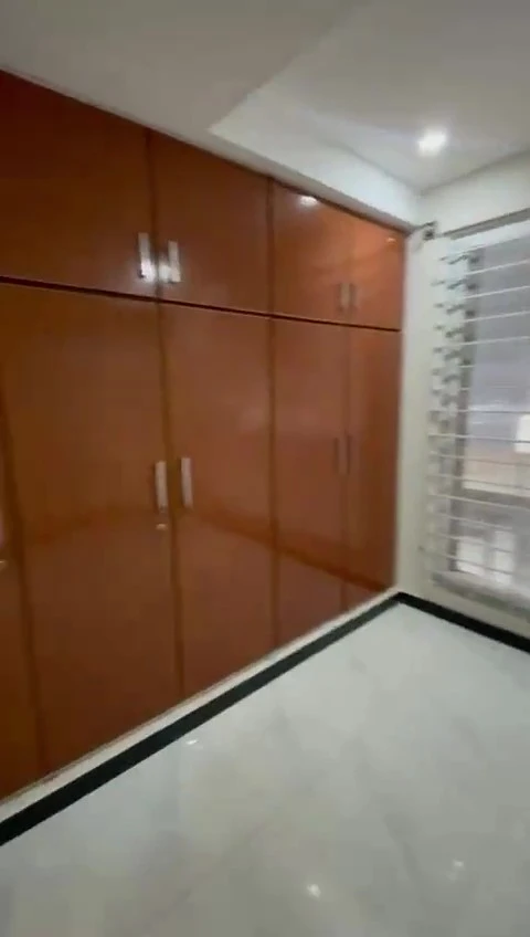 WhatsApp Video 2026-03-27 at 9.39.08 PM – frame at 0m16s (convert.io)