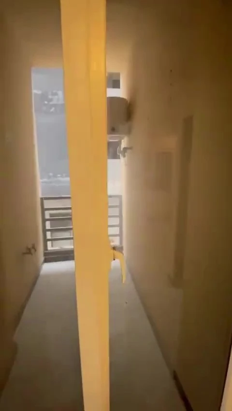 WhatsApp Video 2026-03-27 at 9.39.08 PM – frame at 0m39s (convert.io)