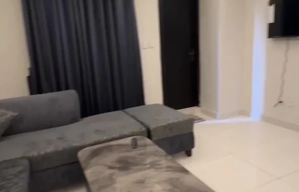 2 Bed Corner Flat in Capital Square for Sale