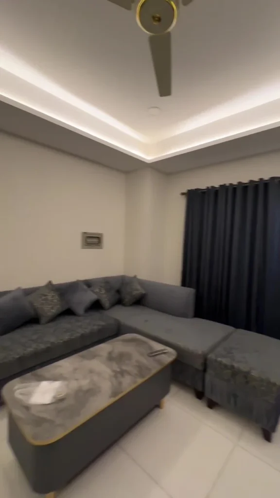 WhatsApp Video 2026-03-29 at 5.40.33 PM – frame at 0m7s (convert.io)